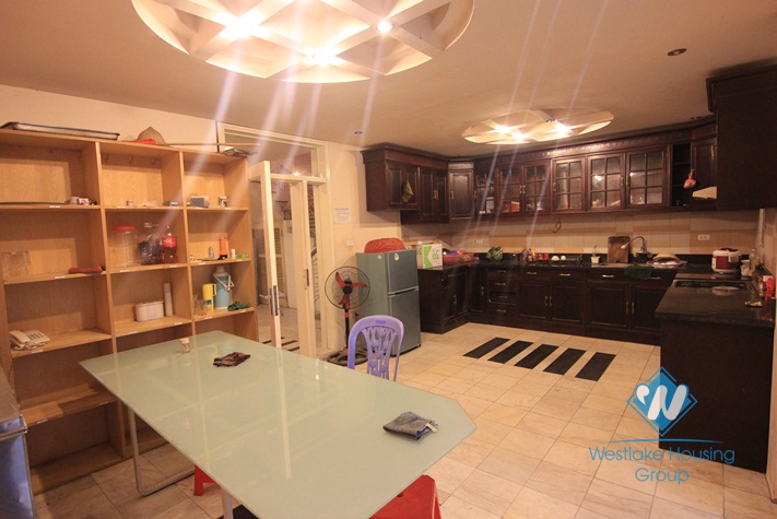 House rental on Xuan Dieu, Tay Ho